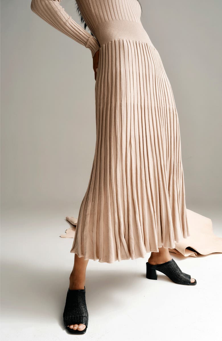 Daniella Shevel Salma Sandal, Alternate, color, Black