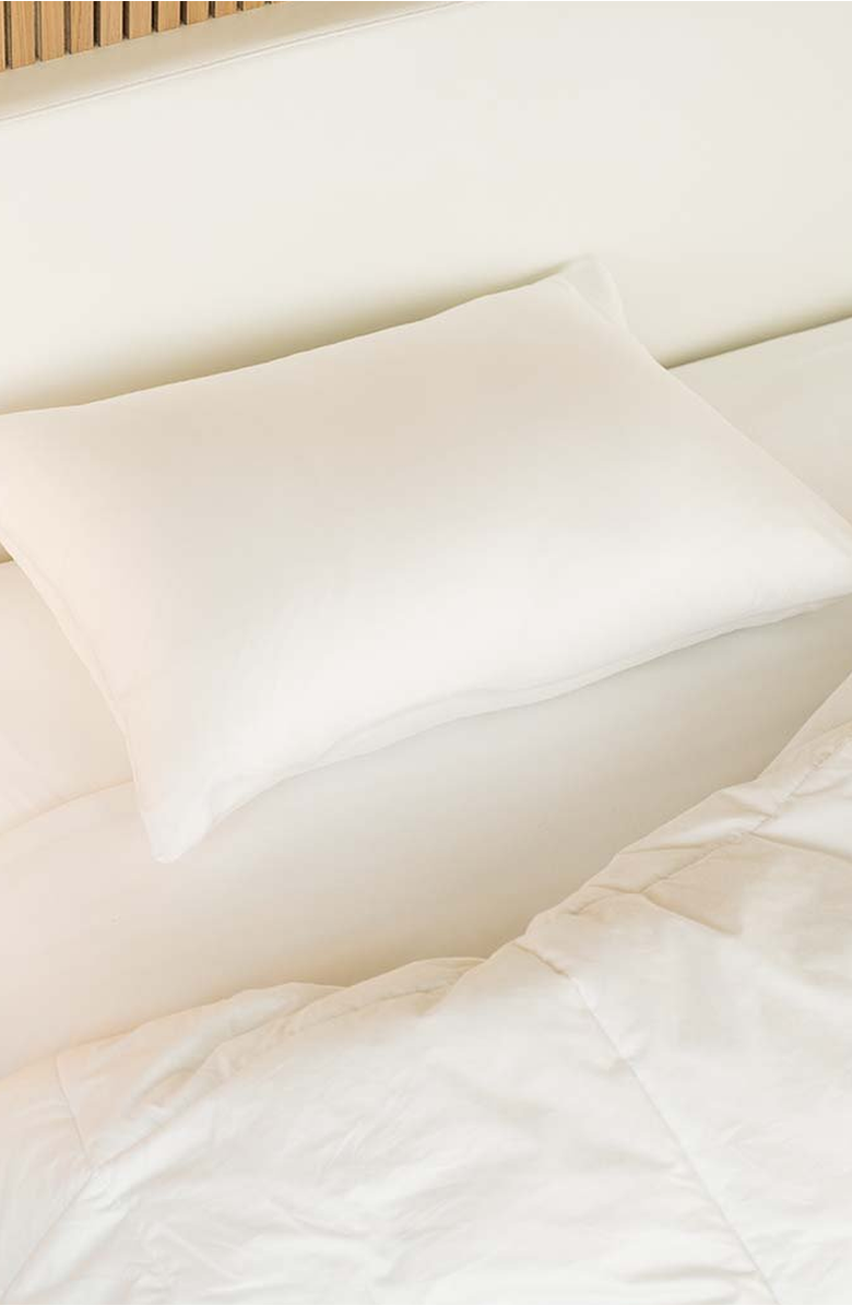 FluffCo | Hotel Comfort Down Feather Pillow, Alternate, color, King / Firm Fluff