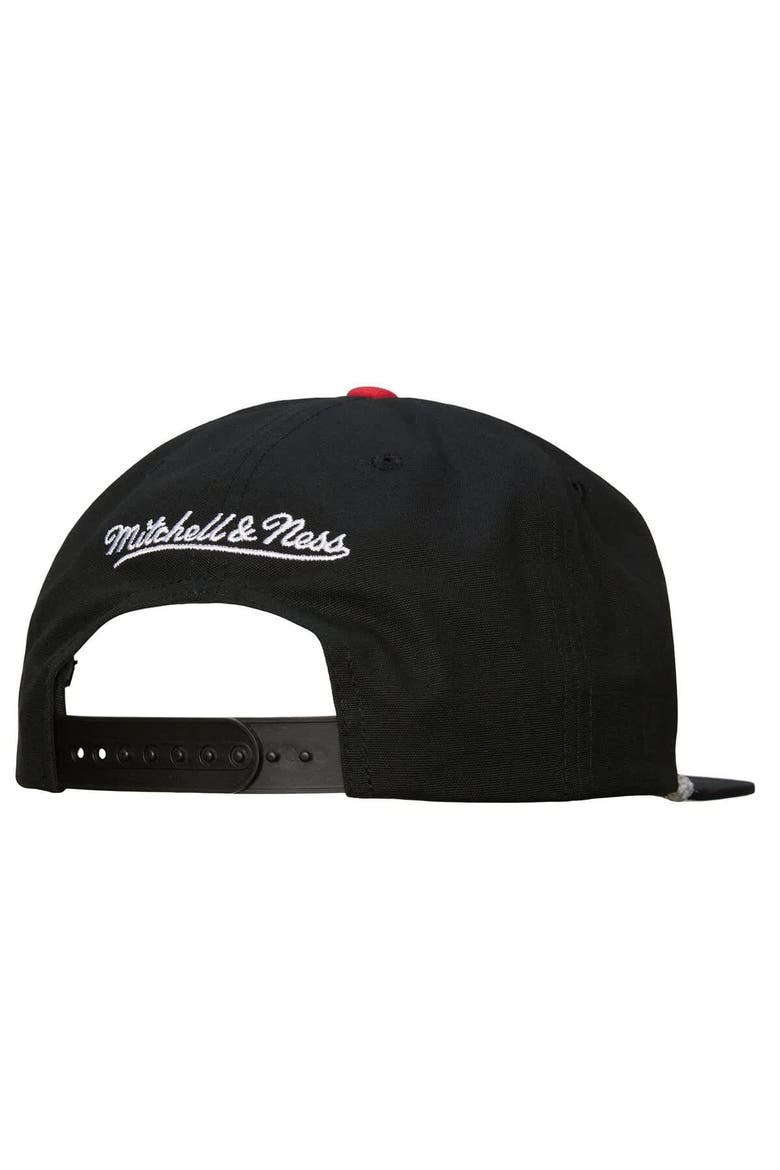Men's Mitchell & Ness Black Philadelphia 76ers Ascend Deadstock Snapback Hat, Alternate, color, Black