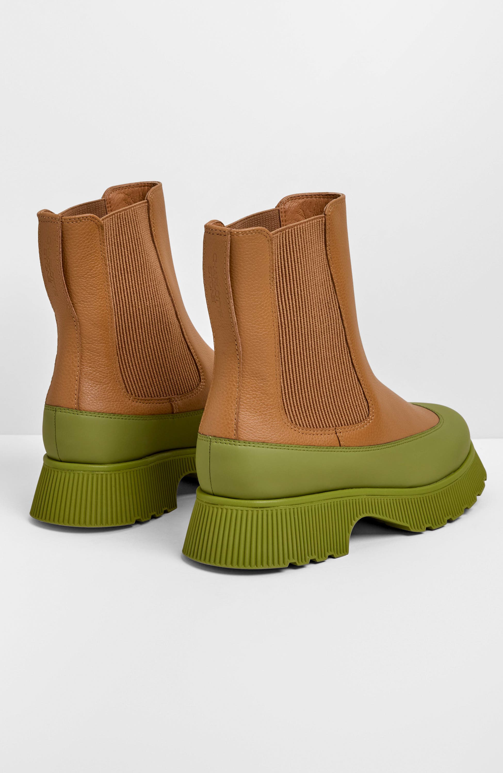Gwen Mudguard Lug Sole Chelsea Boot, Alternate, color, Camel