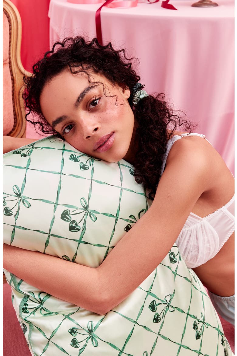 Lace Pure Silk Queen Pillowcase, Alternate, color, WINTERGREEN