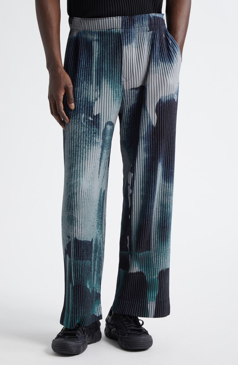 Homme Plissé Issey Miyake Wind Walk Pleated Straight Leg Pants, Main, color, Gray