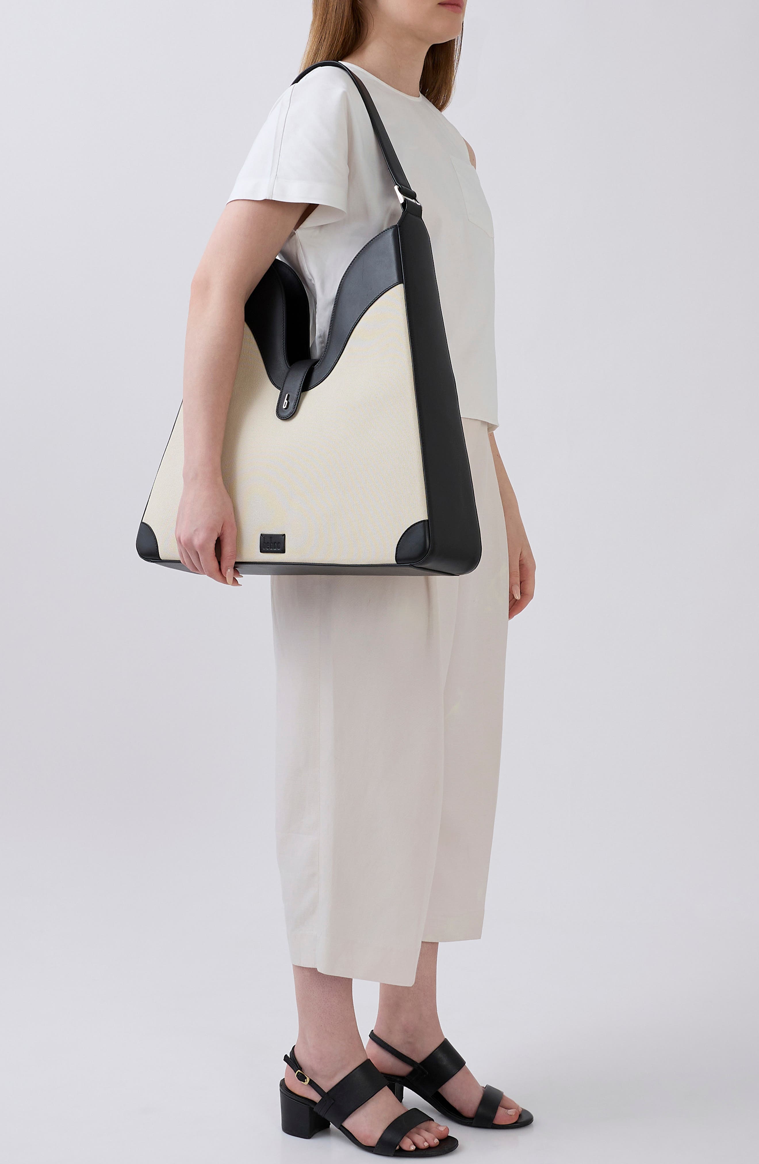 Melina Canvas Shoulder Bag, Alternate, color, SAND/ BLACK