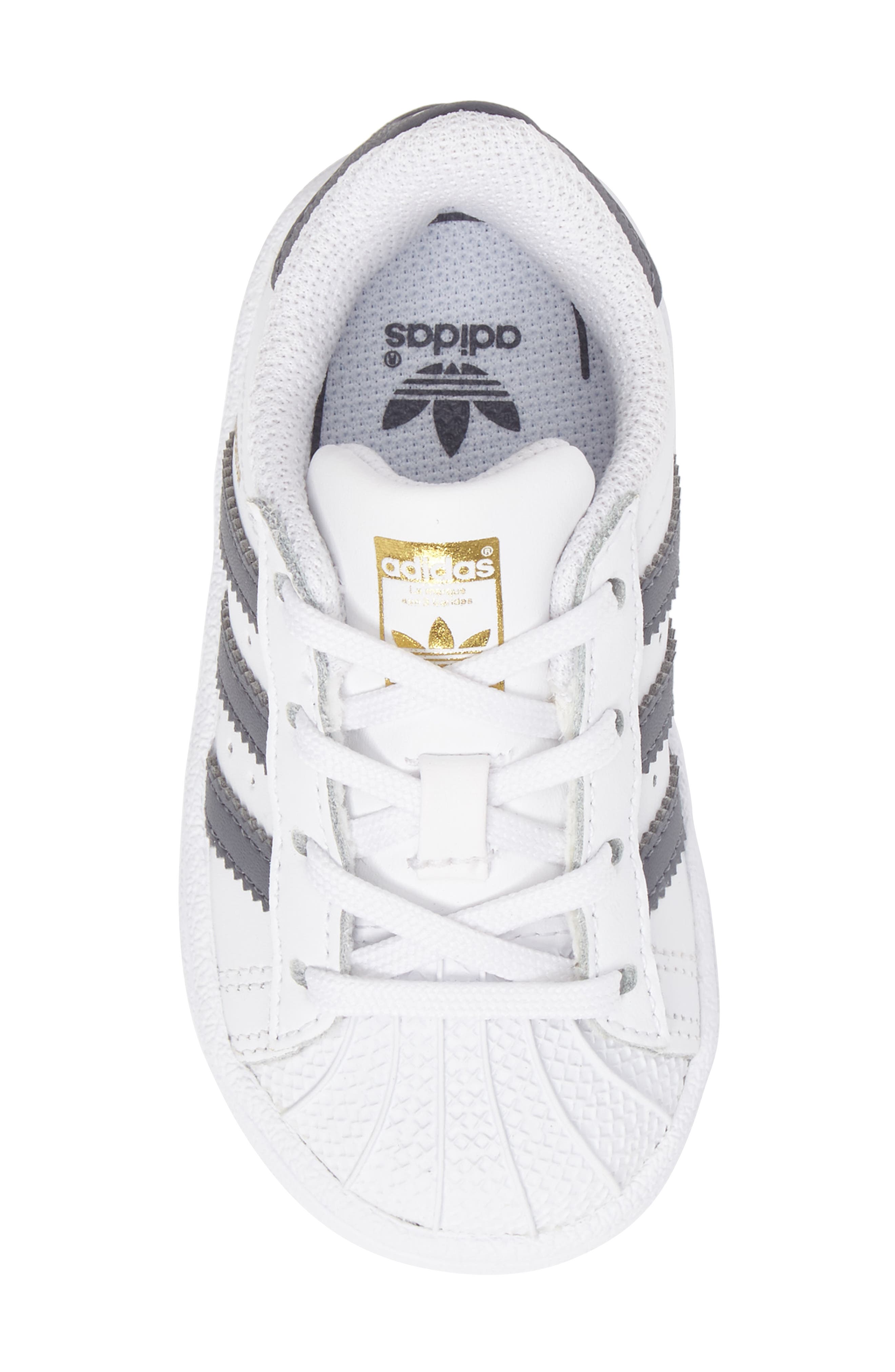 Superstar Foundation Sneaker, Alternate, color, WHITE/ LIGHT ONYX