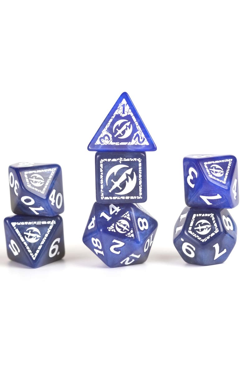 Dungeons & Dragons D&D Adventure Dice Fighter Blue, 17Pc Rpg Die Set, Alternate, color, Blue