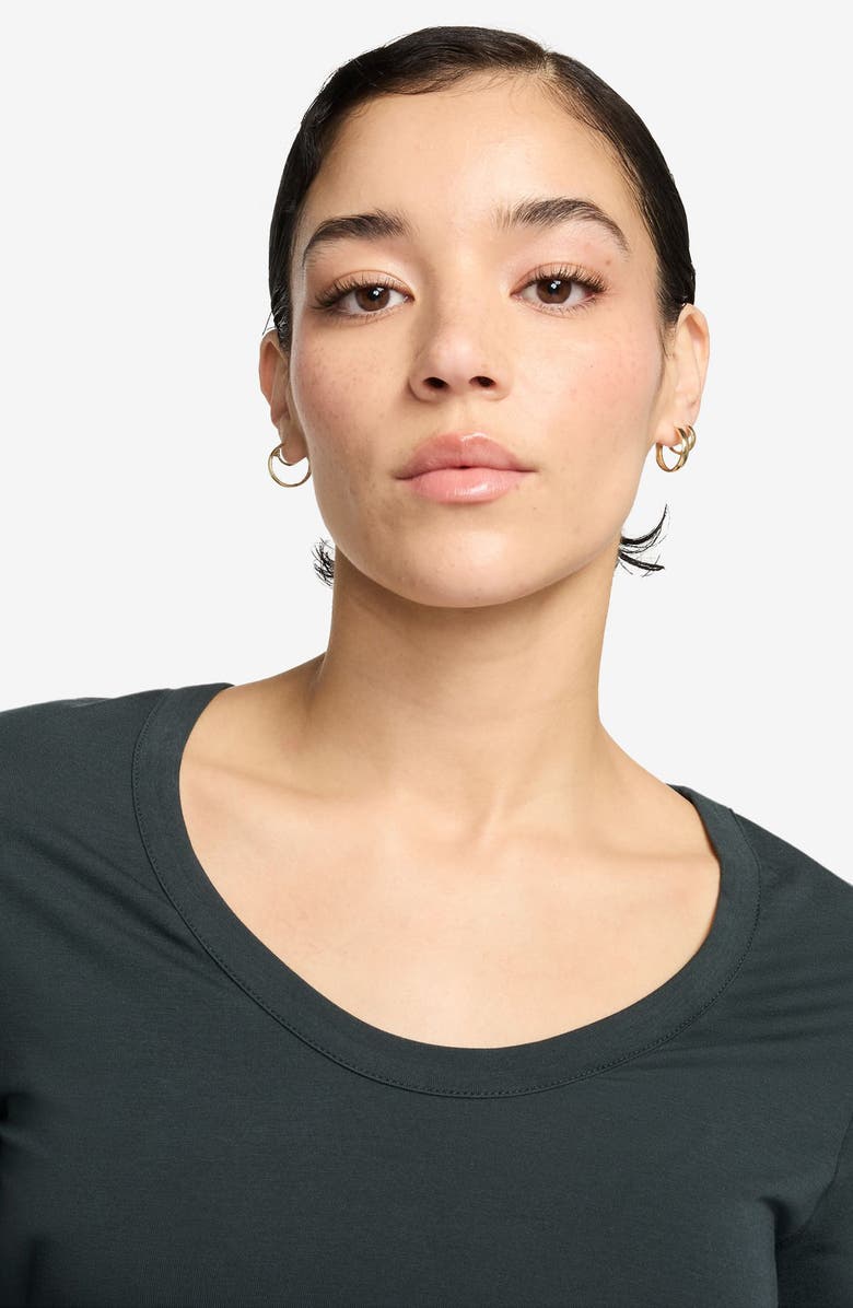 Nike Chill Stretch Cotton Blend T-Shirt, Alternate, color, 390 Seawd/ Sail