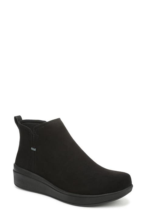 Lovely Water Repellent Boot (Women)