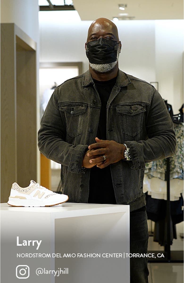 997 H Sneaker, sales video thumbnail