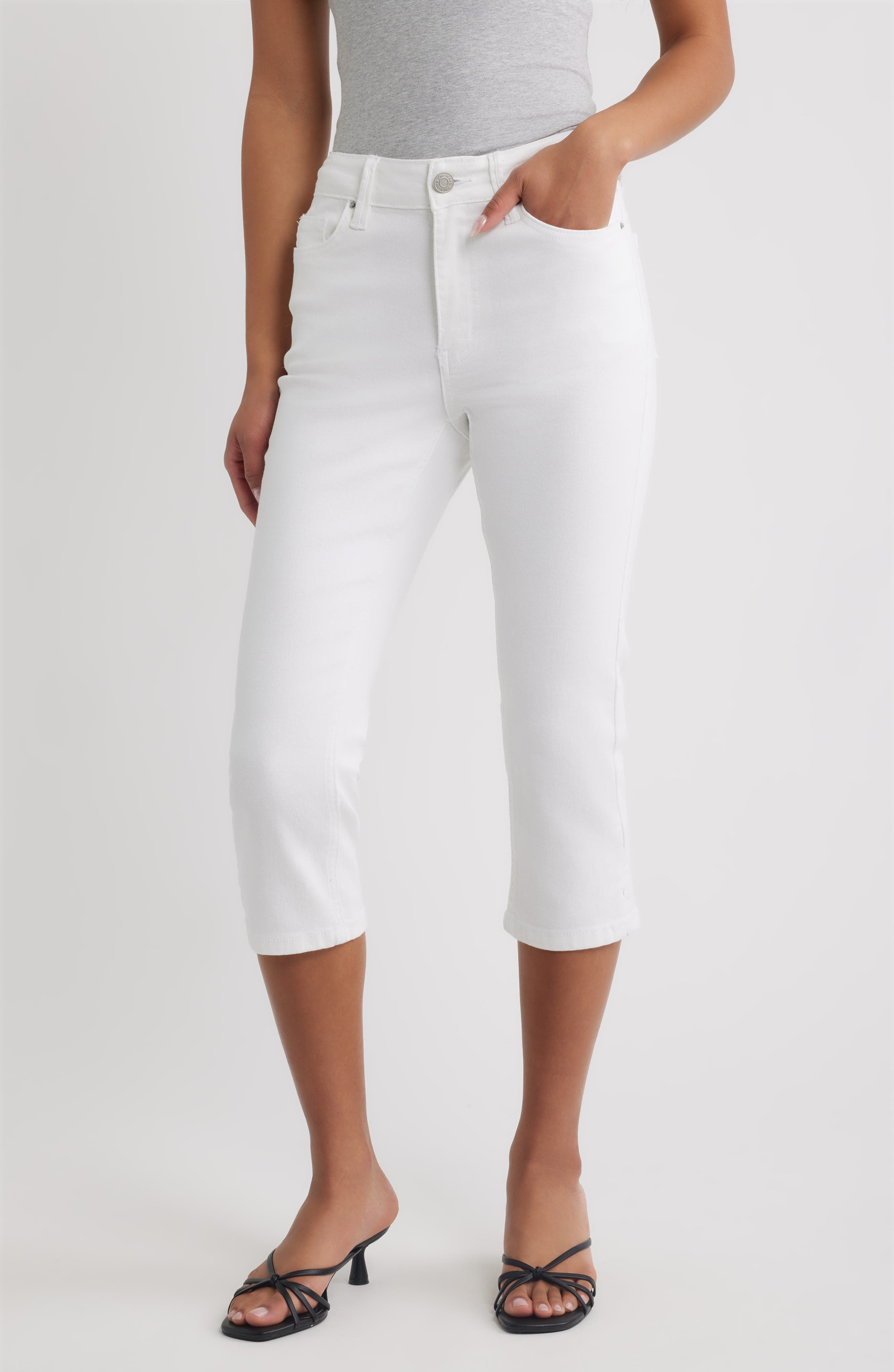 selected WHITE