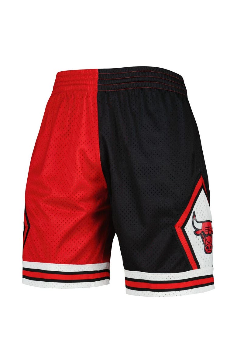 Mitchell & Ness Men's Mitchell & Ness Black/Red Chicago Bulls Hardwood Classics 1997 Split Swingman Shorts, Alternate, color, Black