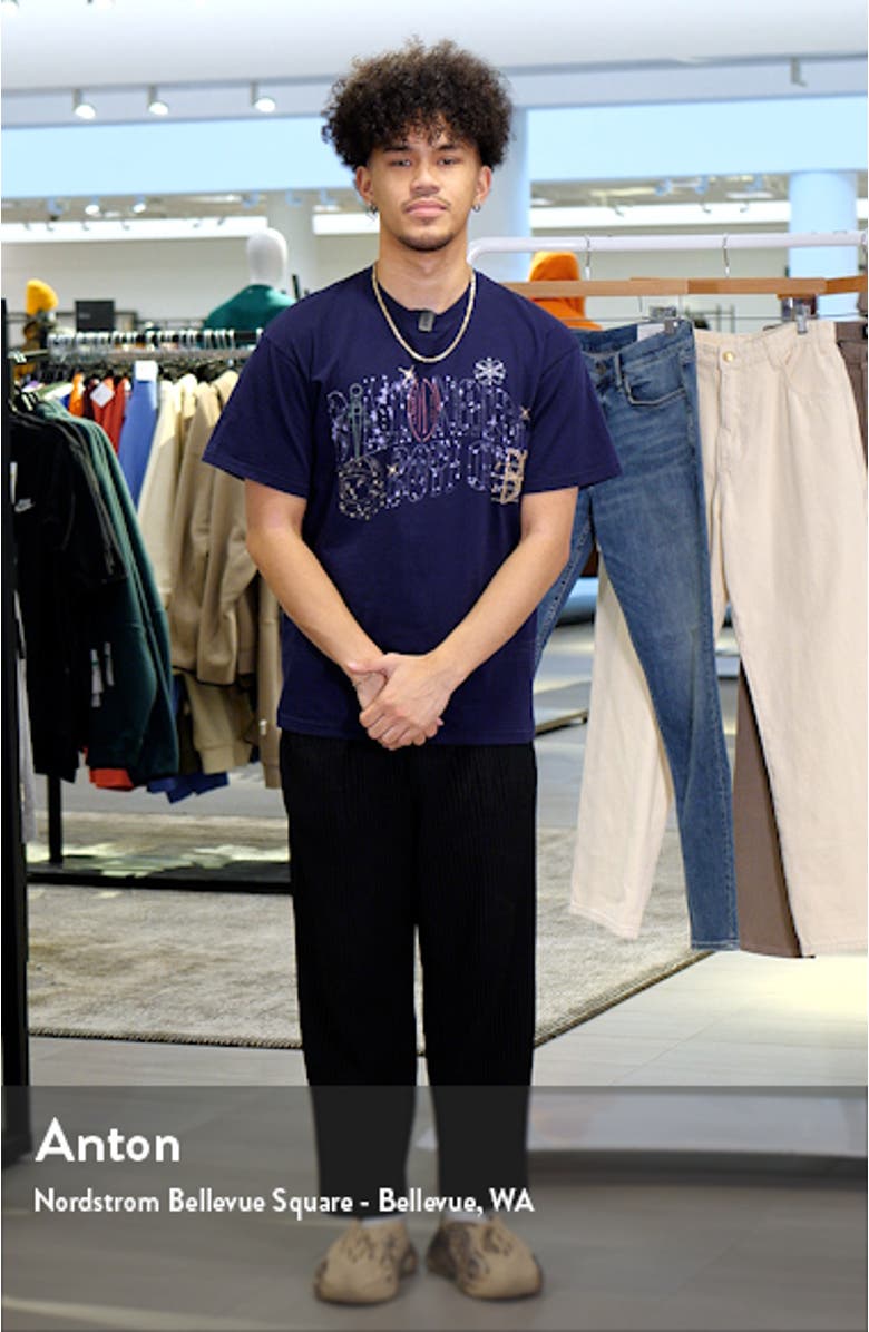 Arch Stars Graphic T-Shirt, sales video thumbnail