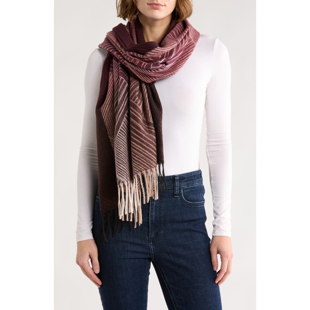 Vince Camuto Diamond Feather Fringe Scarf In Multi