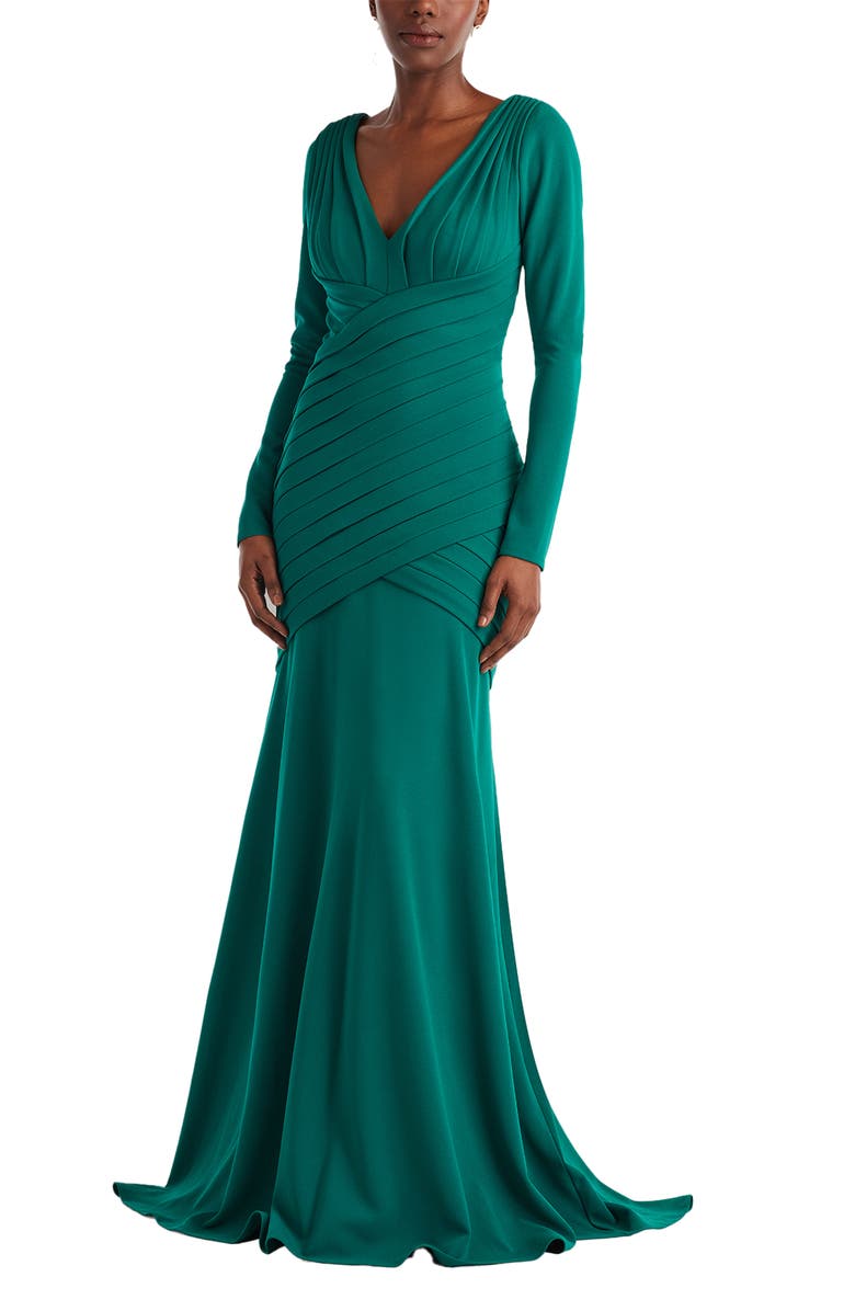 Tadashi Shoji Pleat Detail Long Sleeve Gown, Alternate, color, Emerald