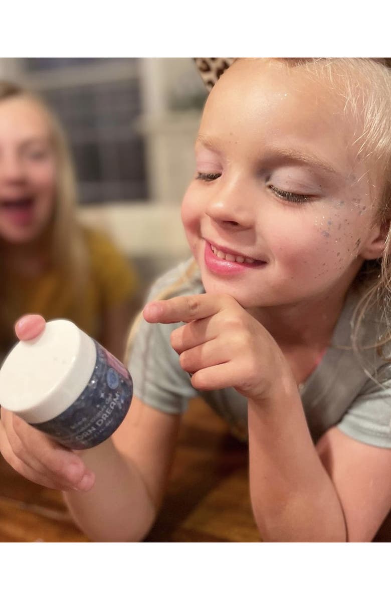 Klee Kids Kids' Pink Sugar Swirls Mineral Makeup Kit, Alternate, color,