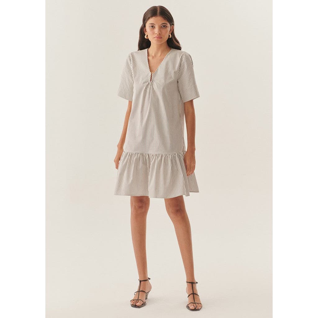 Exquise Jane Mini Dress In White