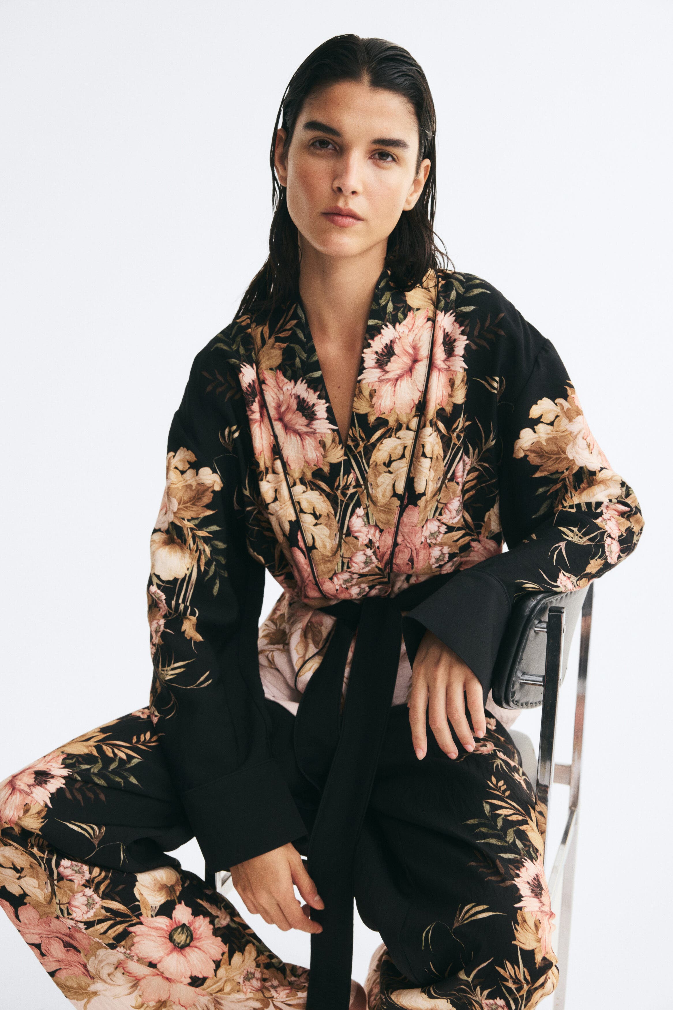 selected Black/floral
