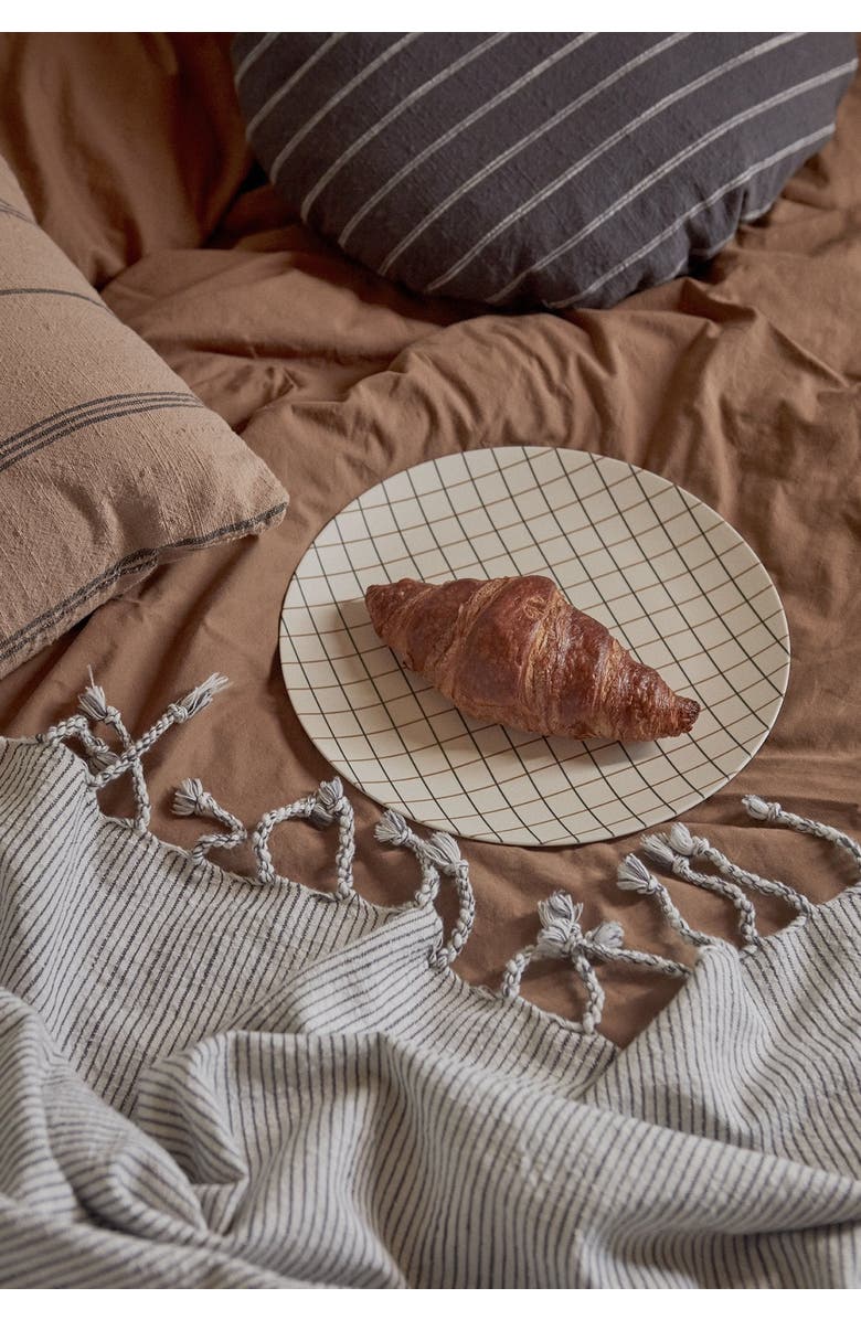 OYOY Stripe Bed Cover, Alternate, color, White / Anthracite