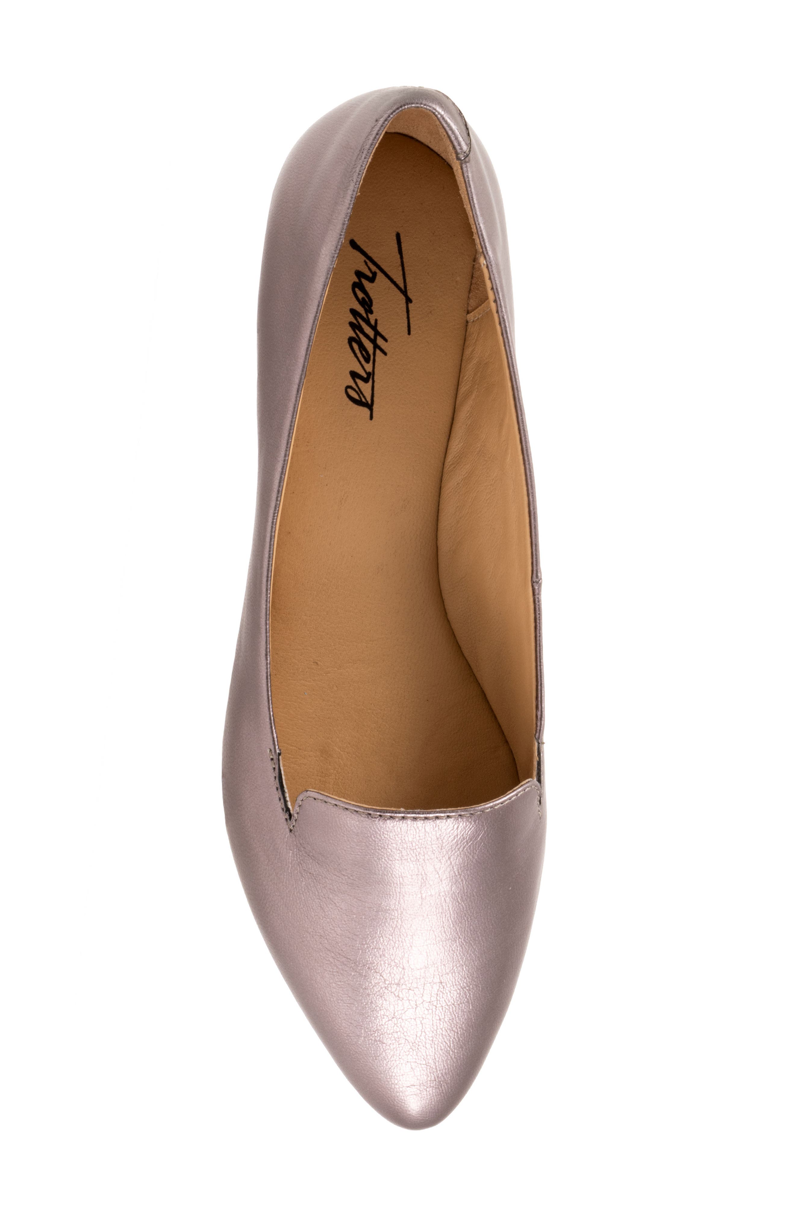 Trotters Harlowe Pointed Toe Loafer, Alternate, color, Pewter