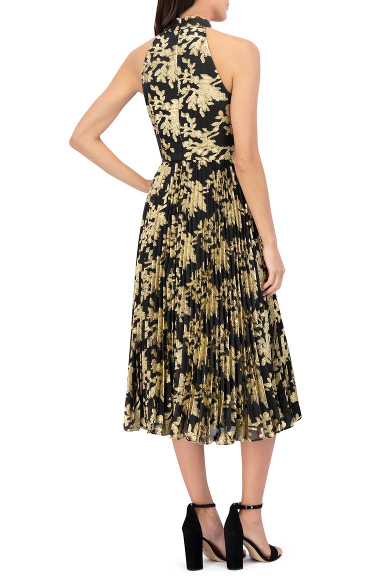 white graduation dress forever 21 Ladies Dresses Formal Wear Lace Forever 21 Grad Dresses Formal Dresses Forever 21 dress_type_Cruise main image 0