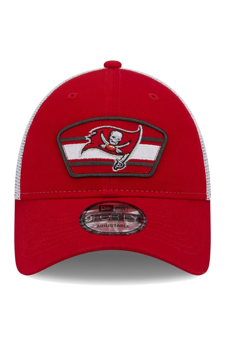 New Era Men's New Era Red/White Tampa Bay Buccaneers Logo Patch Trucker 9FORTY Snapback Hat, Alternate, color, Red