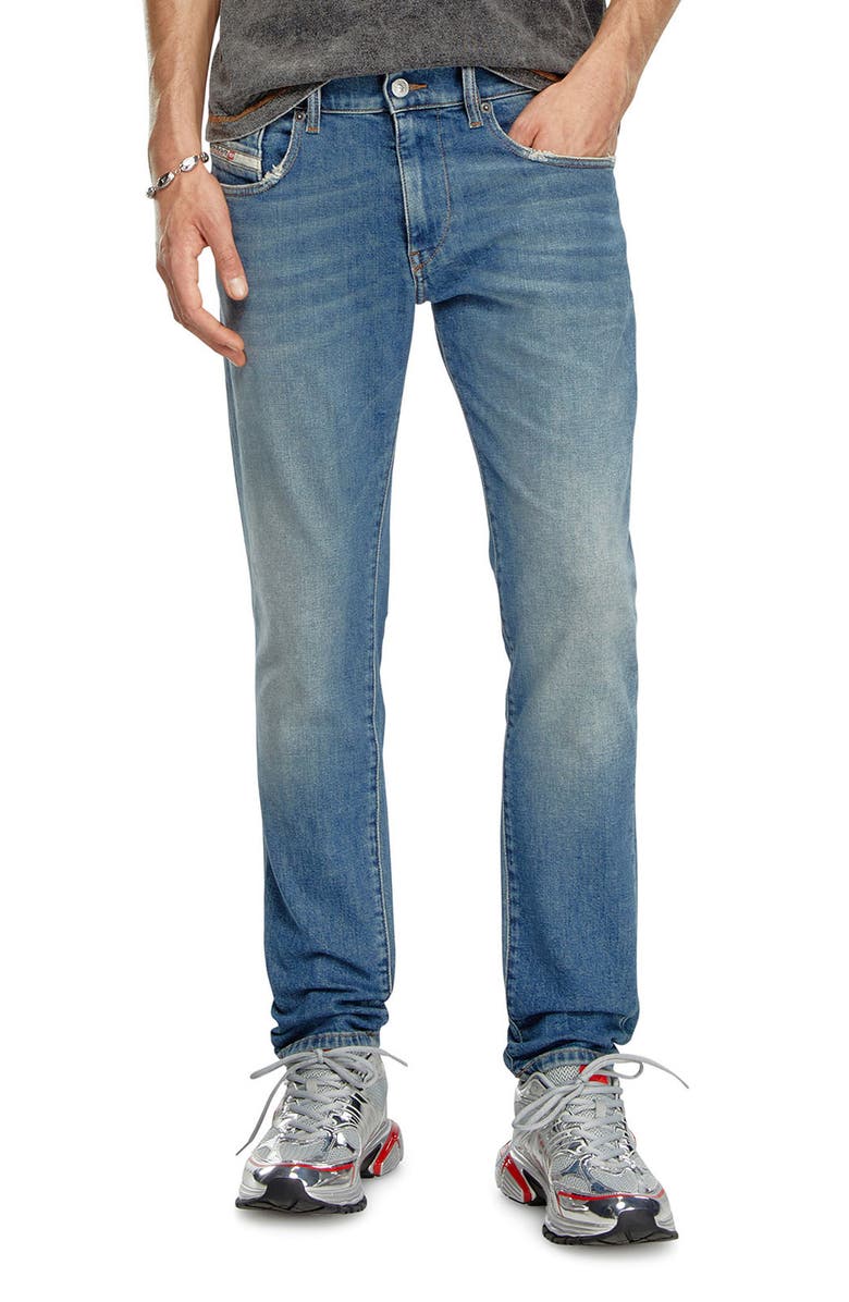 DIESEL<sup>®</sup> 2019 D-Strukt Slim Fit Jeans, Main, color,