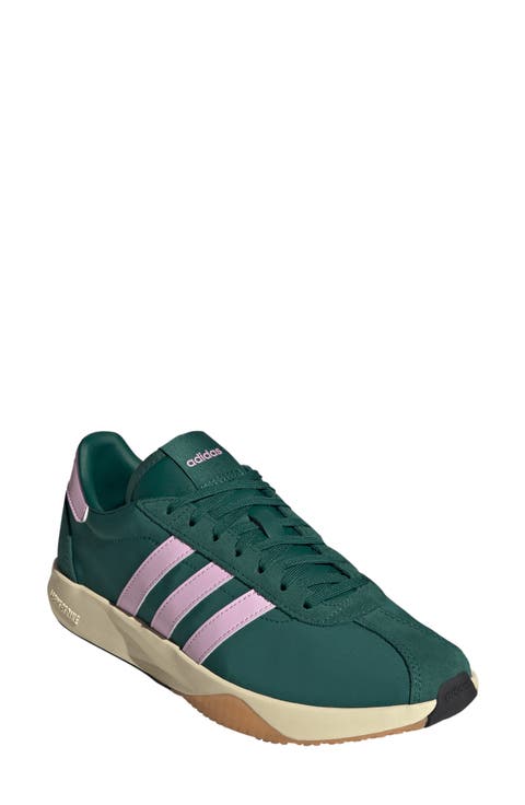 Run 76/26 Sneaker (Women)