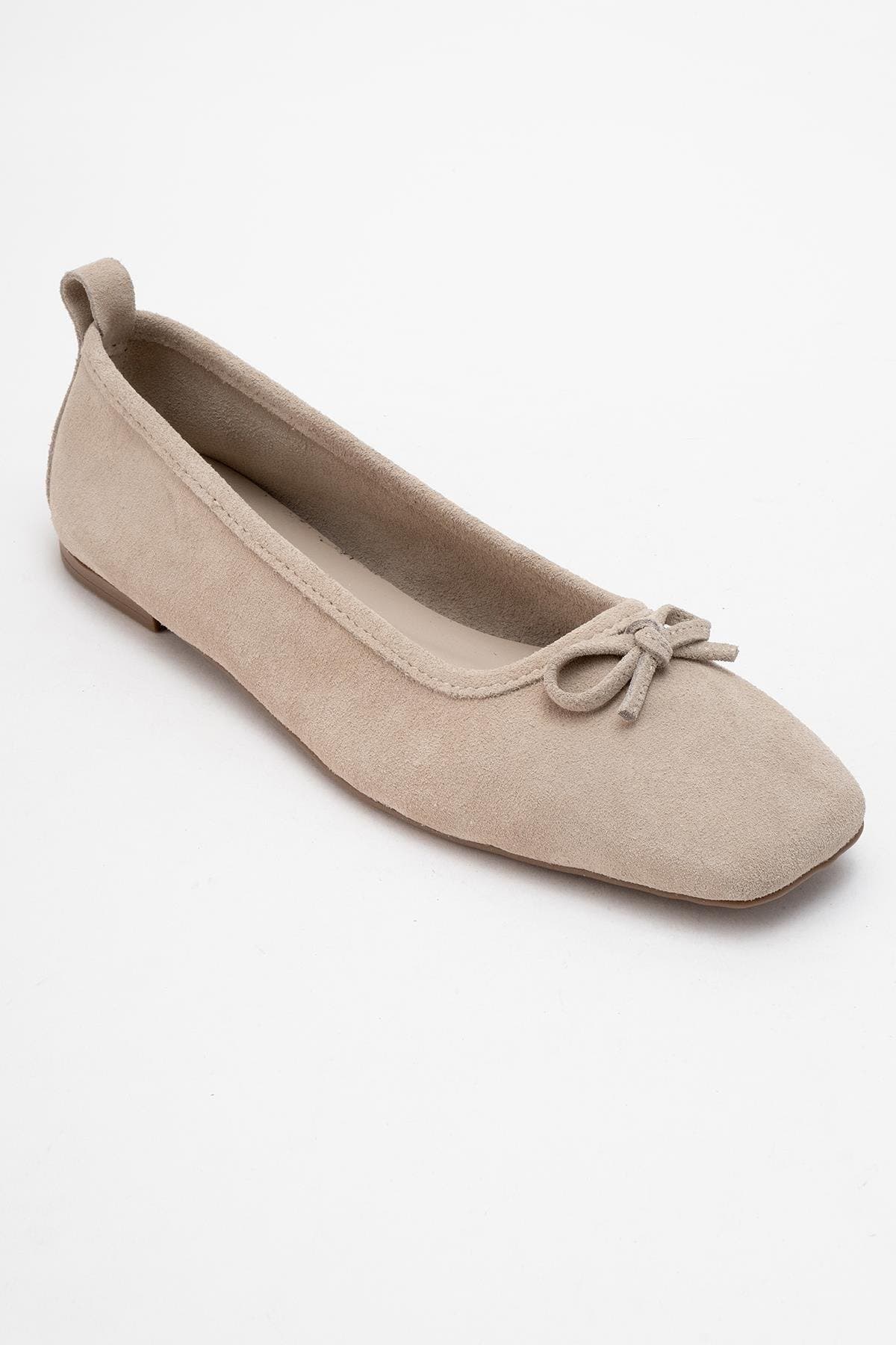 Sosa Leather Ballet Flat, Alternate, color, Beige Suede