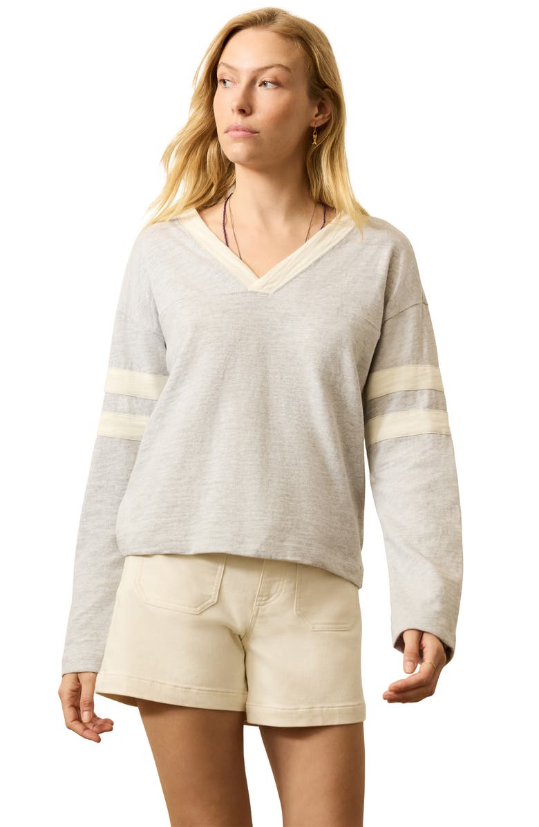 Faherty Sunwashed Slub V-Neck Long Sleeve Organic Cotton Top, Alternate, color, Grey Varsity