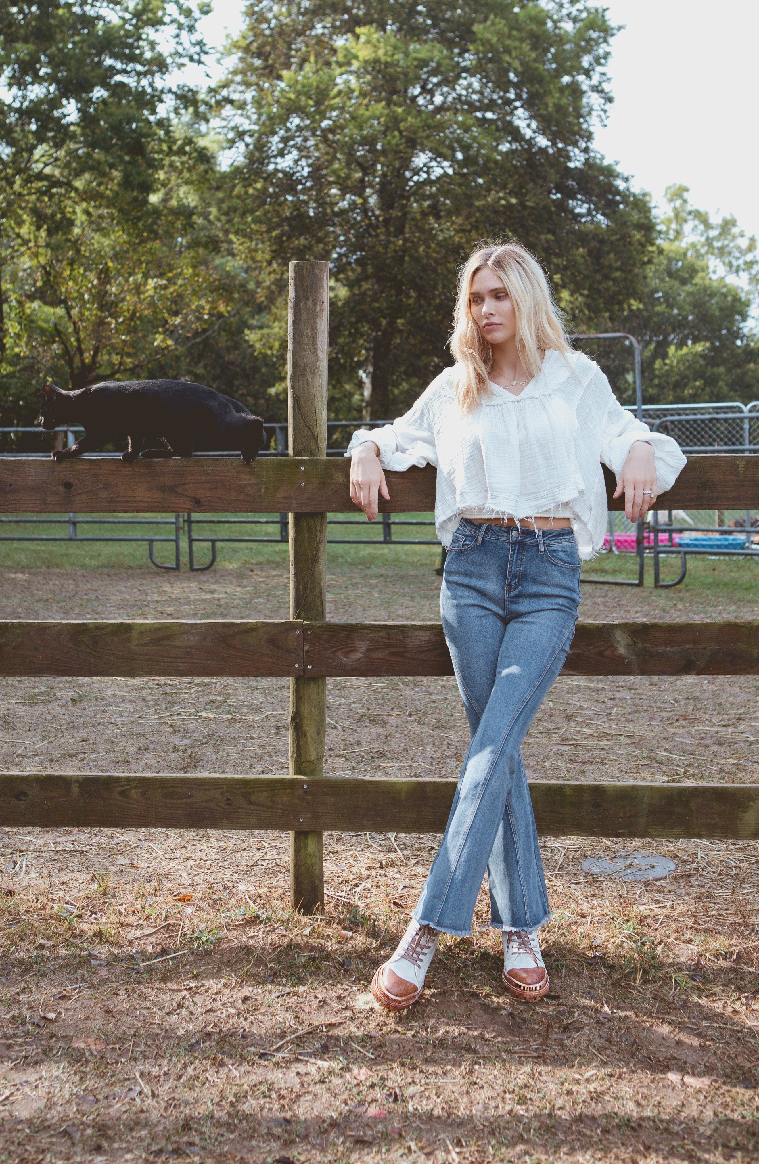 ROAN Kinship Boot, Alternate, color, Almond Bone Hd