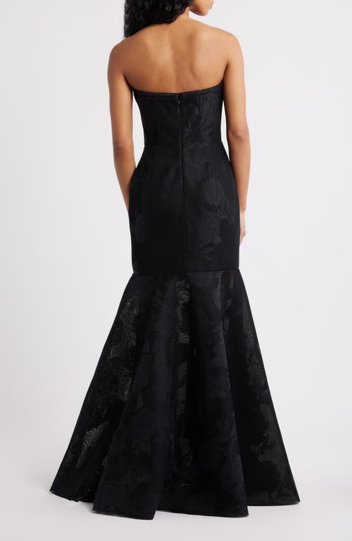Black Halo Kristy Strapless Mermaid Gown In Black