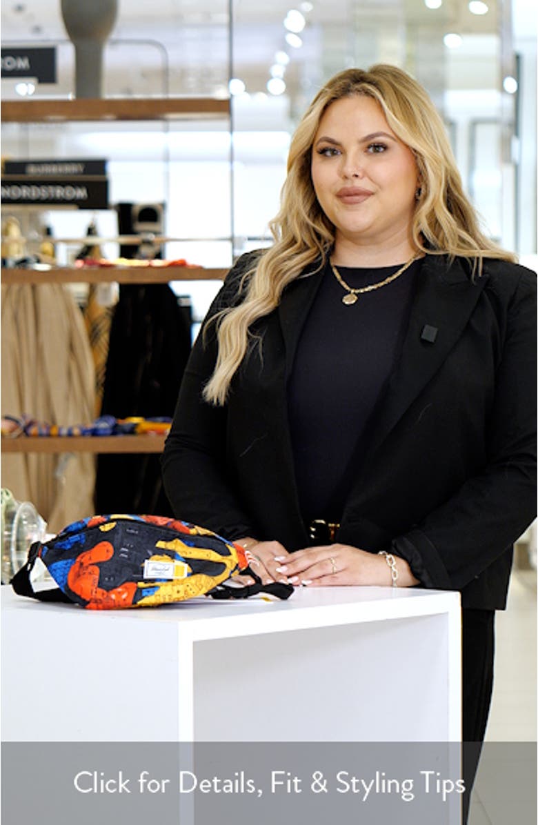 x LEGO<sup>®</sup> Classic Hip Pack Belt Bag, sales video thumbnail