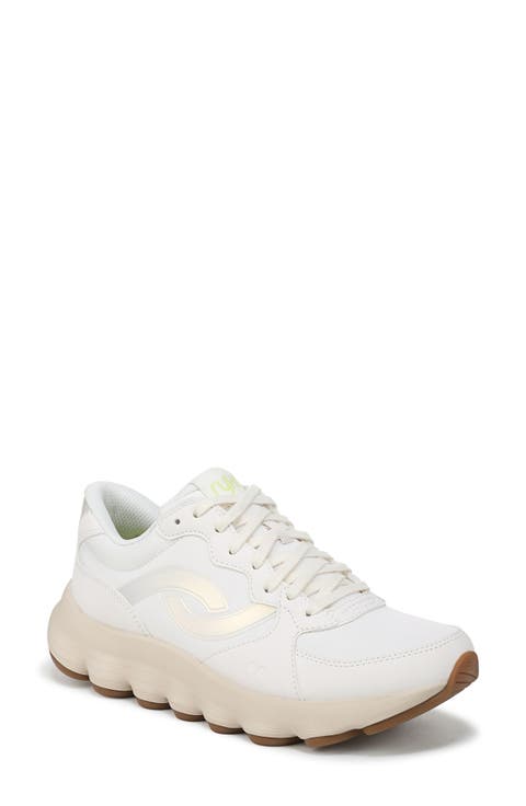 PodFlow Retro Walking Sneaker (Women)