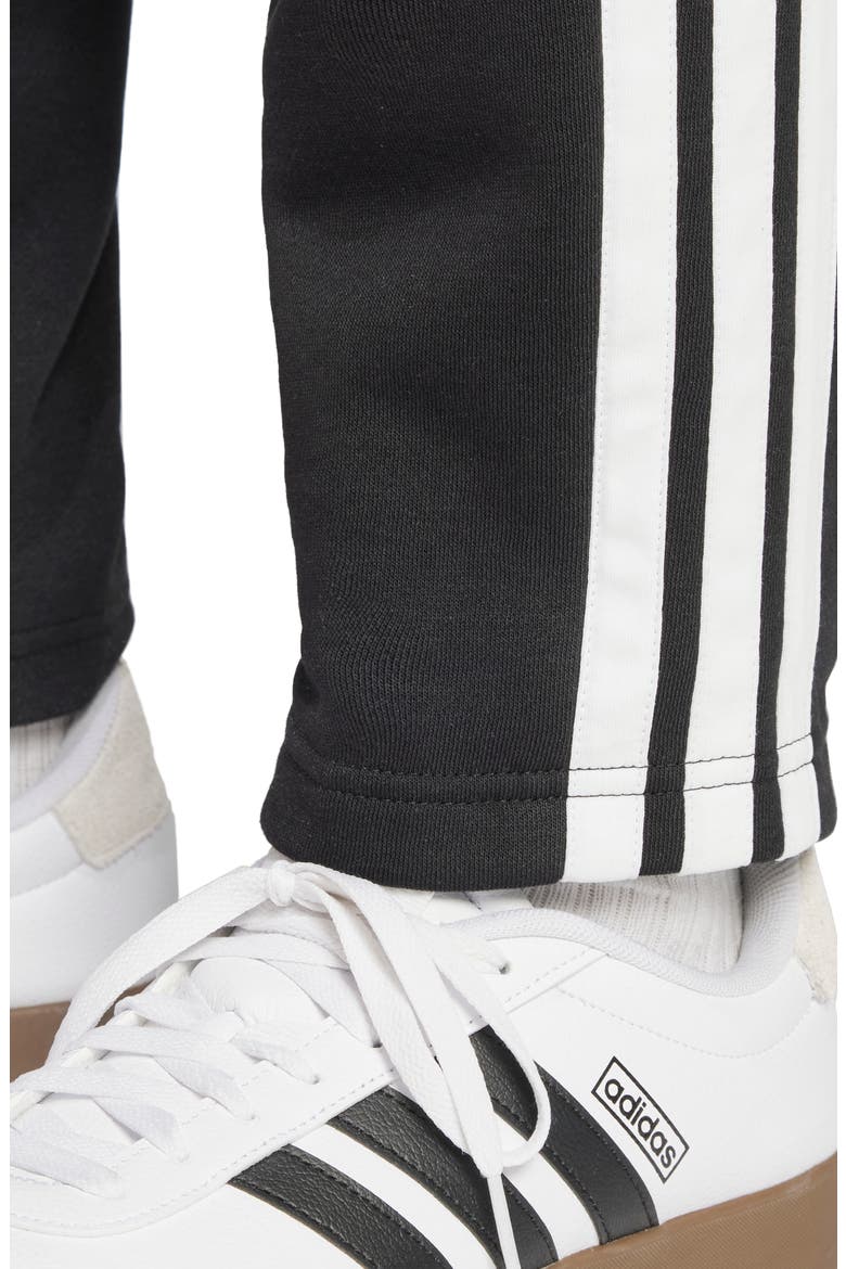 Essentials 3-Stripes Fleece Sweatpants, Alternate, color, BLACK/WHIT
