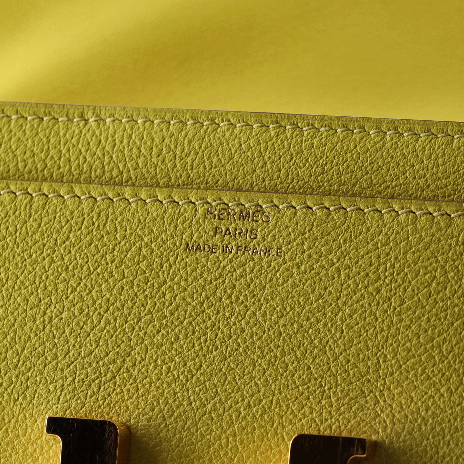 Constance To Go Wallet Evercolor, Alternate, color, Yellow