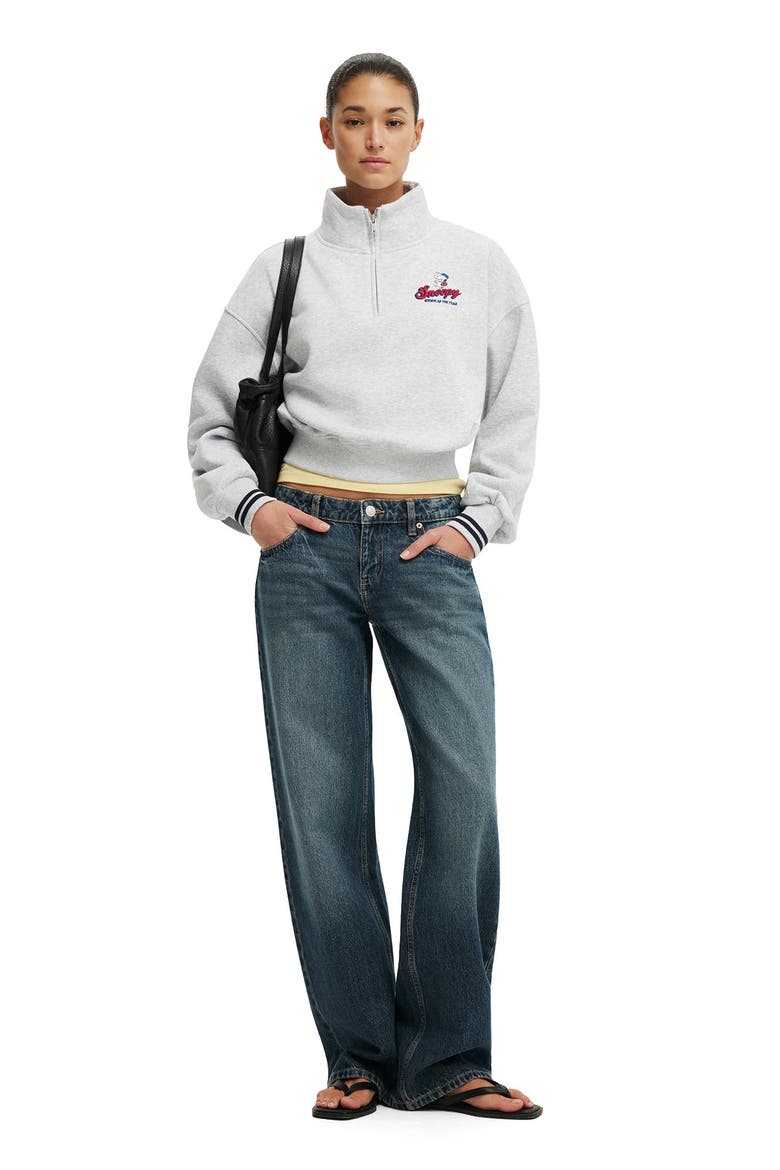 Women's Quarter Zip License Graphic Sweatshirt, Alternate, color, Lcn Pea Snoopy Soft Grey
