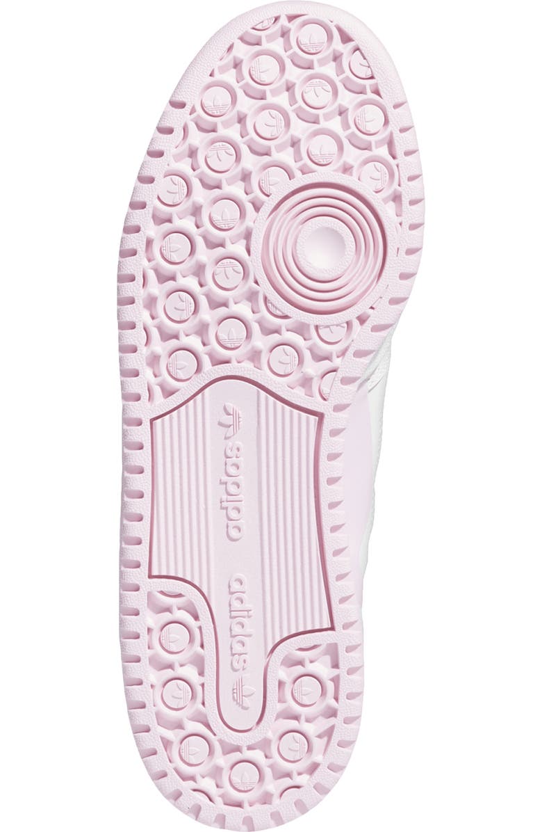 adidas Forum Low Basketball Sneaker, Alternate, color, Clowhi/Clp