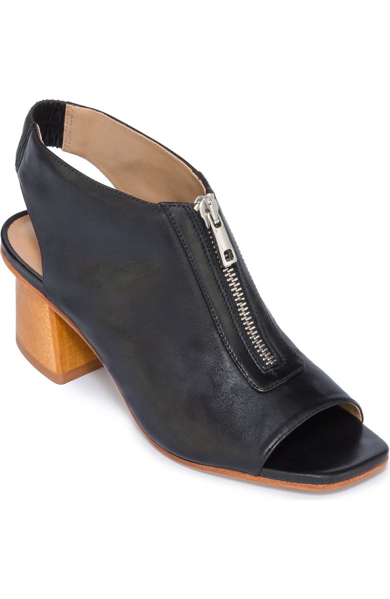 Bernardo Footwear Levy Mid Heel Sandal, Alternate, color,