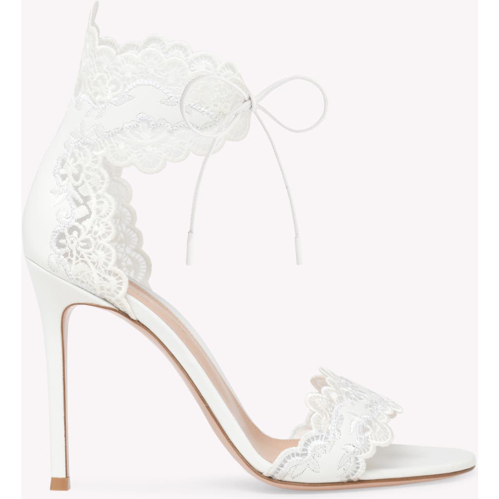 Gianvito Rossi Evie 105 Embroidered Leather Sandals In White