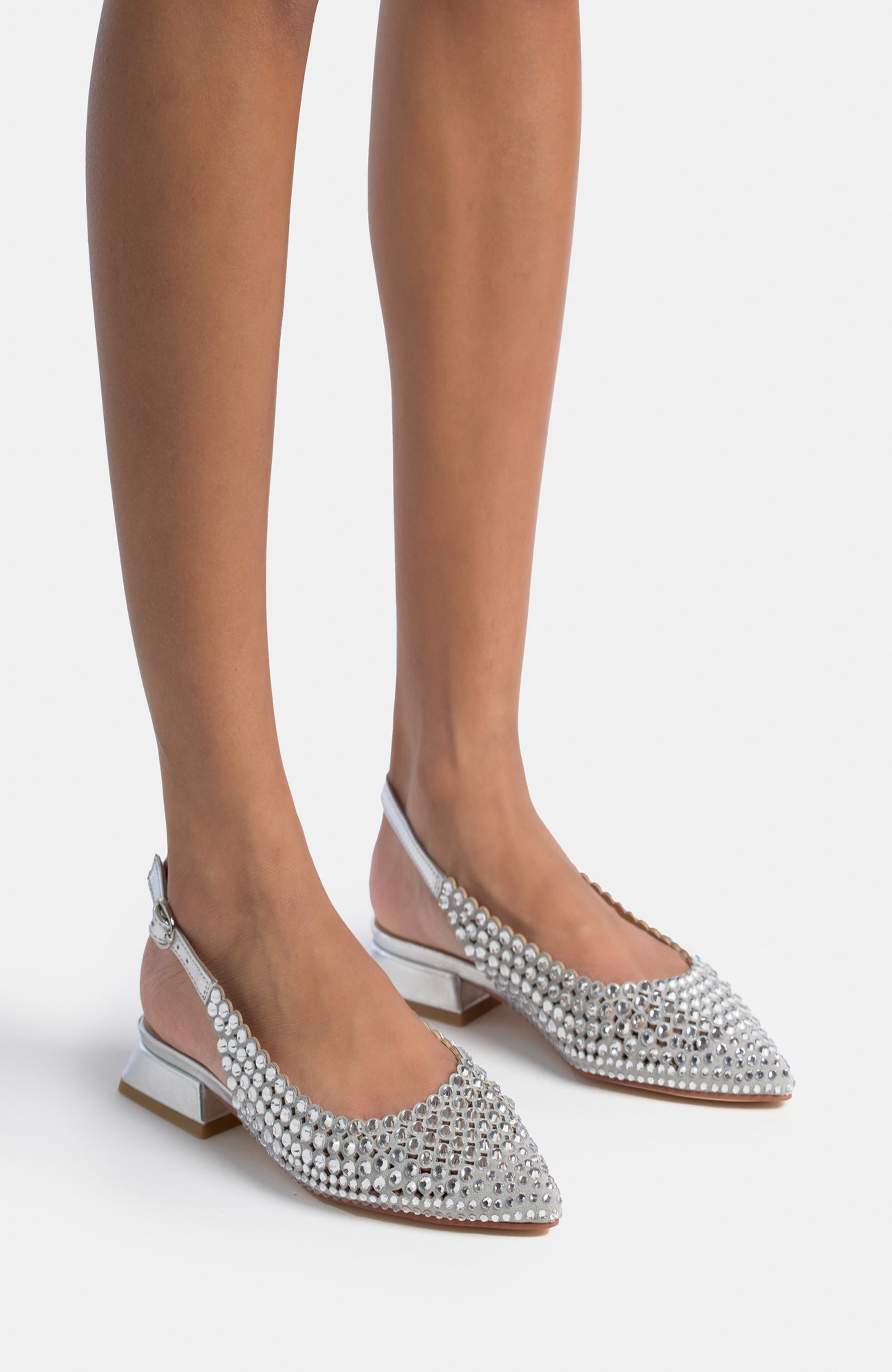 Alma en Pena Flat Shoe Details, Alternate, color, Metallic Silver