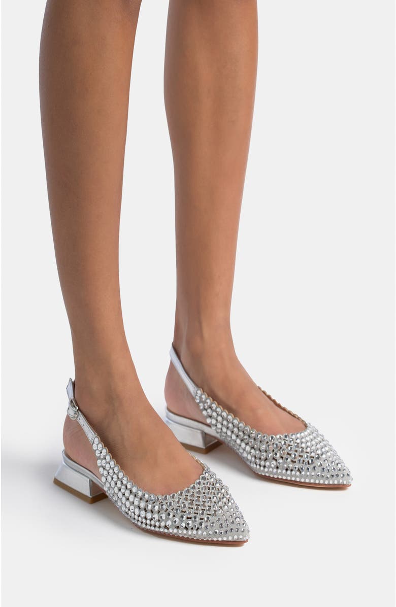 Alma en Pena Flat Shoe Details, Alternate, color, Metallic Silver