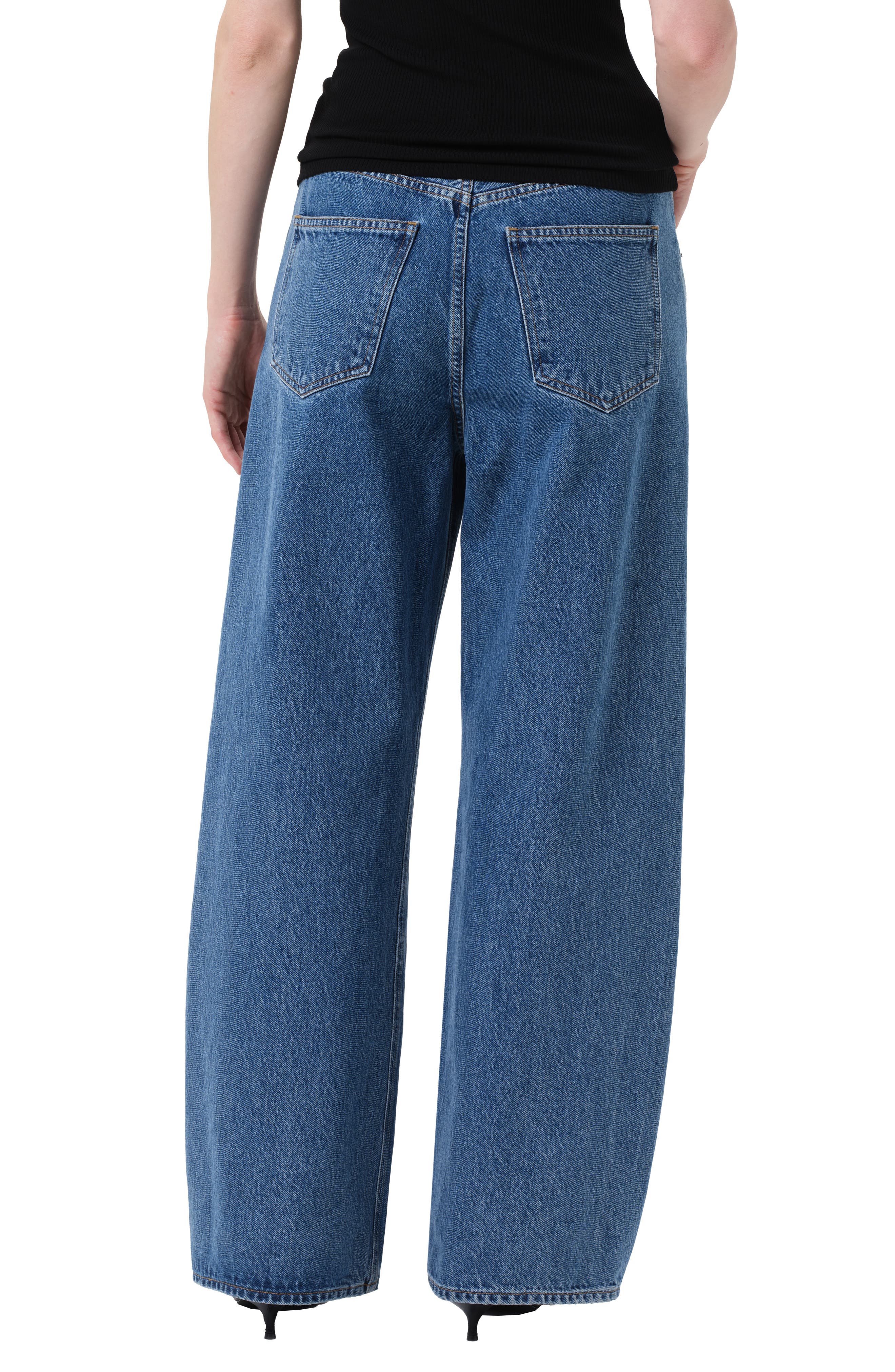 Low Curve Jeans - image 2