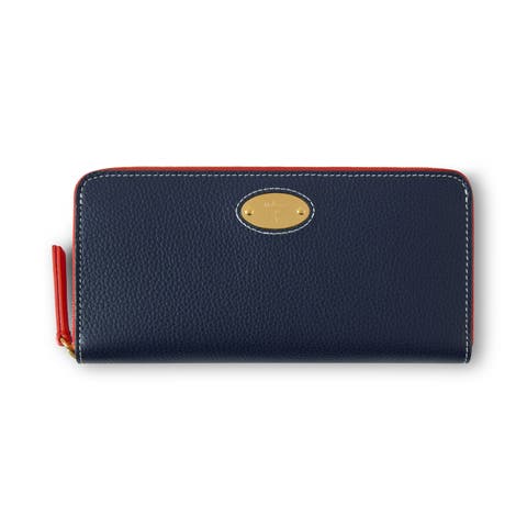 Plaque 8 Card Leather Zip Wallet