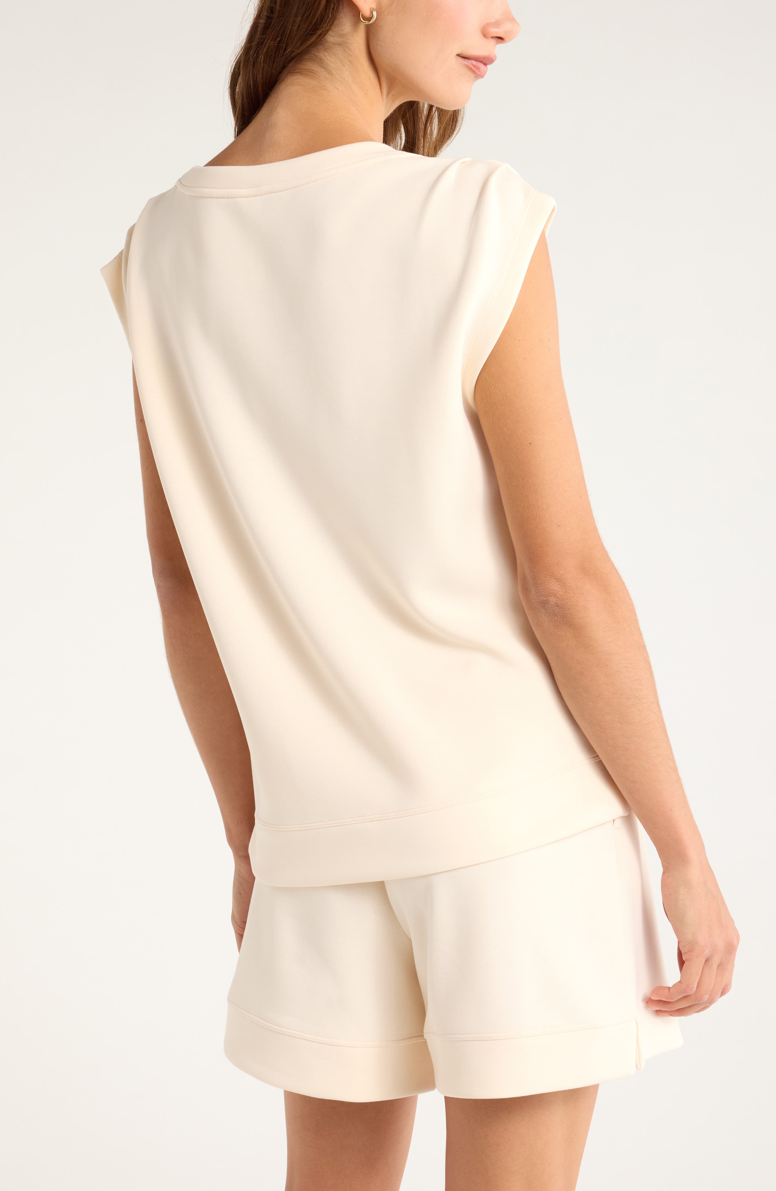 IVORY CREAM