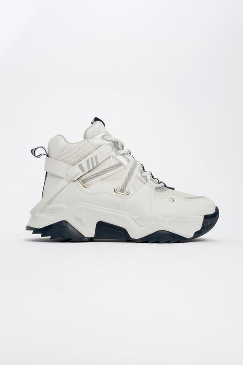 Prologue Shoes Seraphine Sport Boot In White