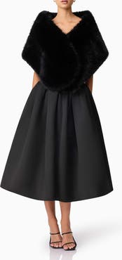 Elliatt Lucyna Faux Fur Capelet