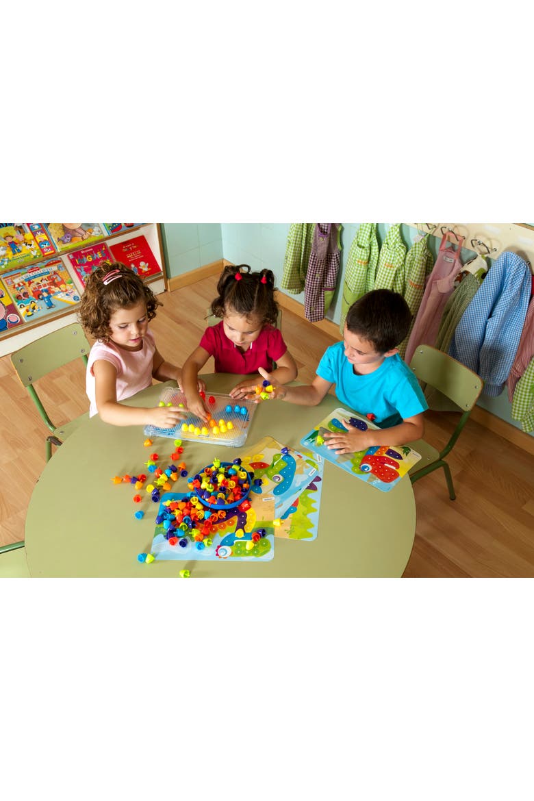 Pegs ¾ inch, Alternate, color, Blue Multi