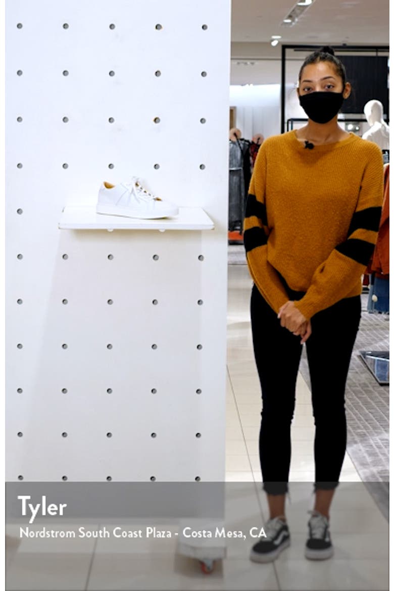 Royale Sneaker video