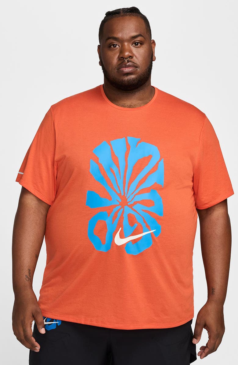 Nike Dri-FIT Rise 365 Running Graphic T-Shirt, Alternate, color, Cosmic Clay/ Summit White