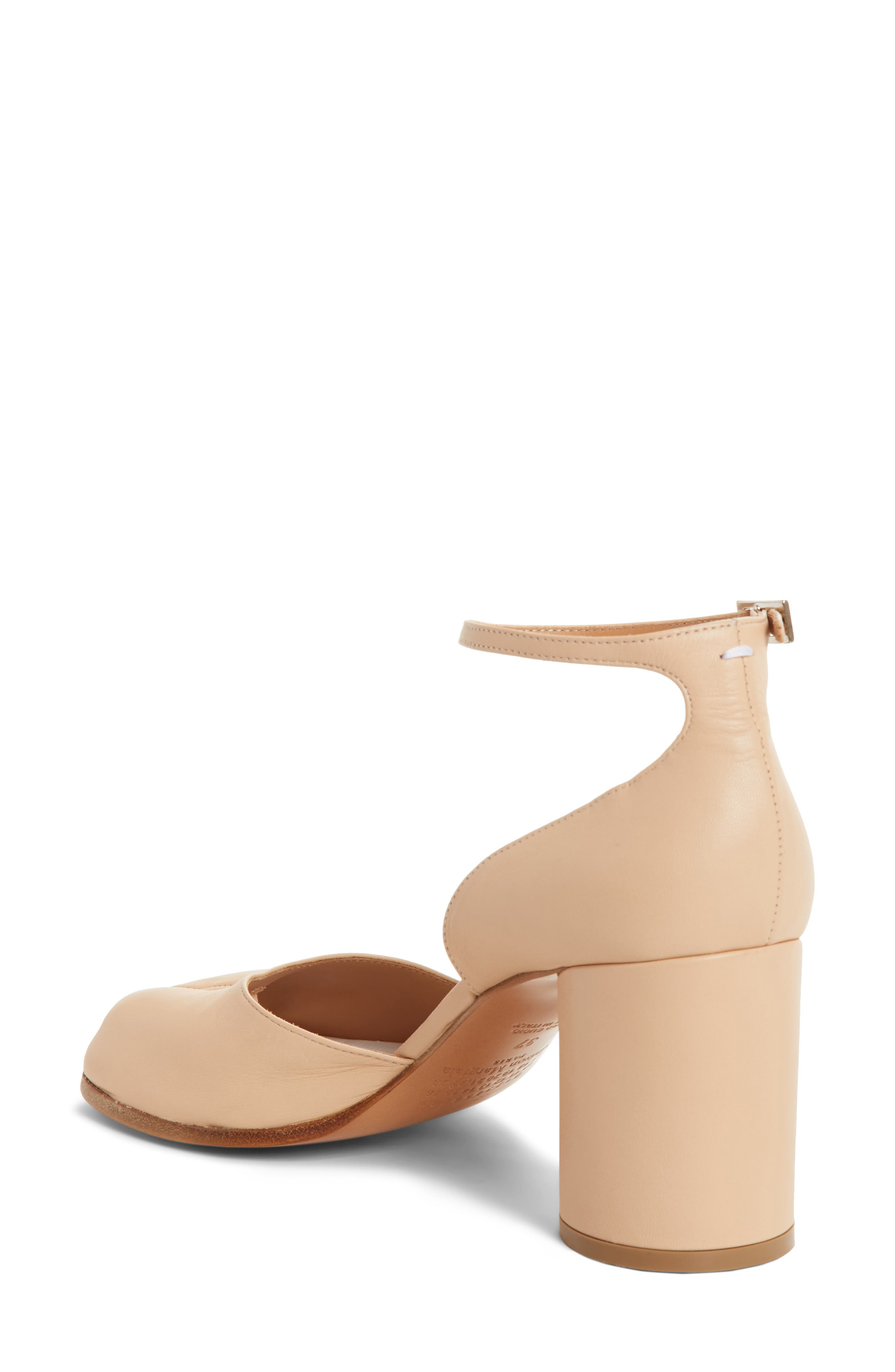 Maison Margiela Tabi Ankle Strap Pump, Alternate, color, 