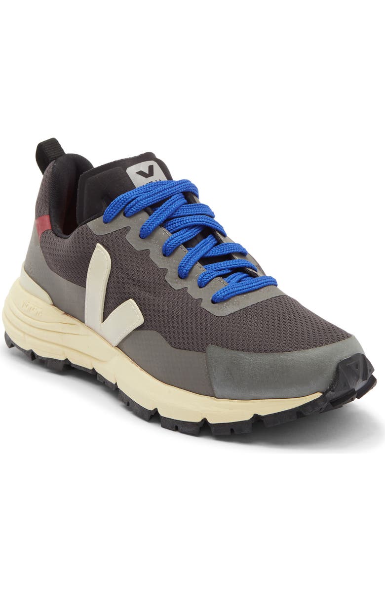 Veja Dekkan Alveomesh Outdoor Sneaker, Main, color,
